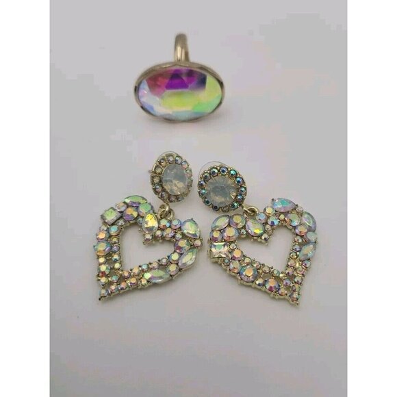 Vintage Heart Shaped Iridescent Multicolor Earrings And Matching Round Ring - Picture 10 of 12